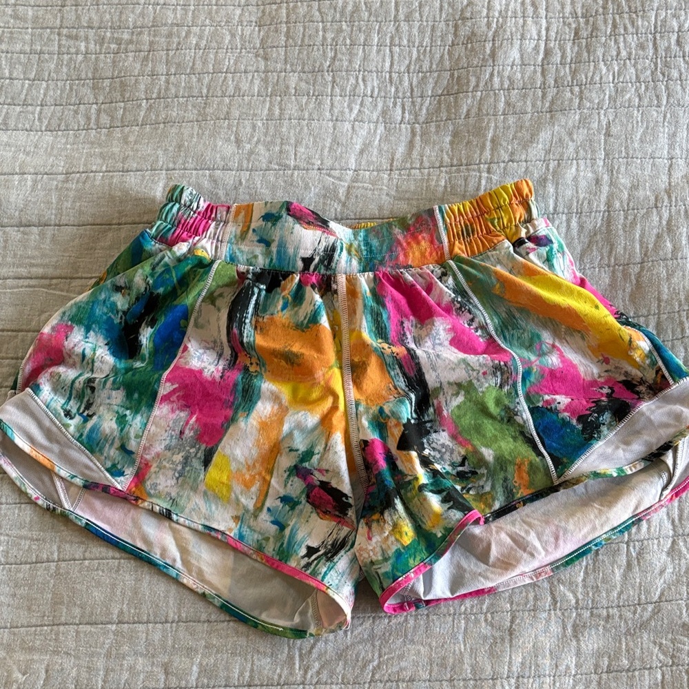 Lululemon multicolored shorts size 6
